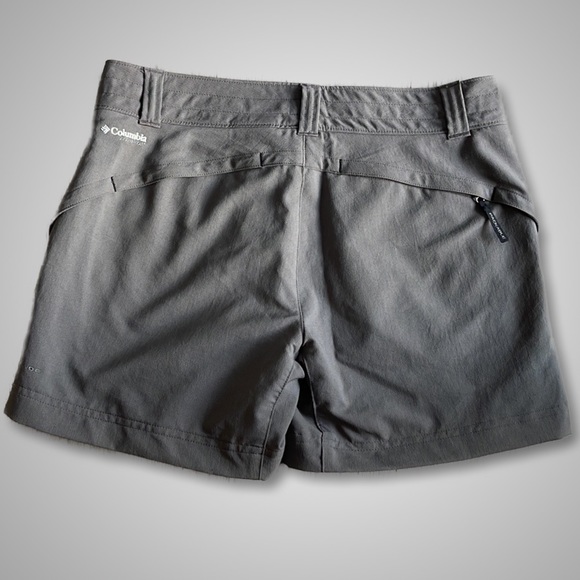 { Columbia } - Packable Shorts - Picture 2 of 3